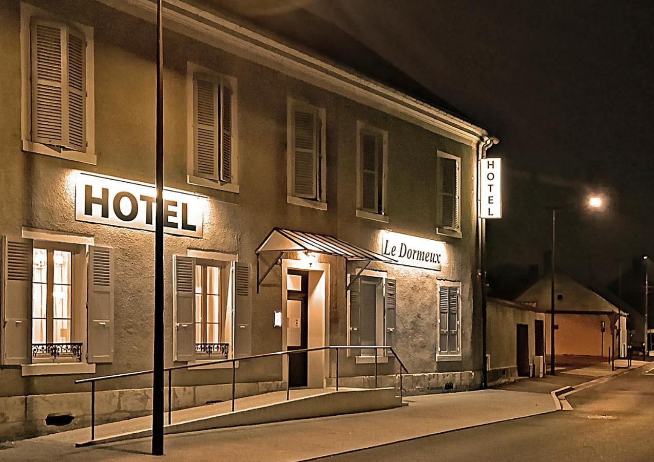 Hotel Le Dormeux Mehun-sur-Yevre Екстер'єр фото