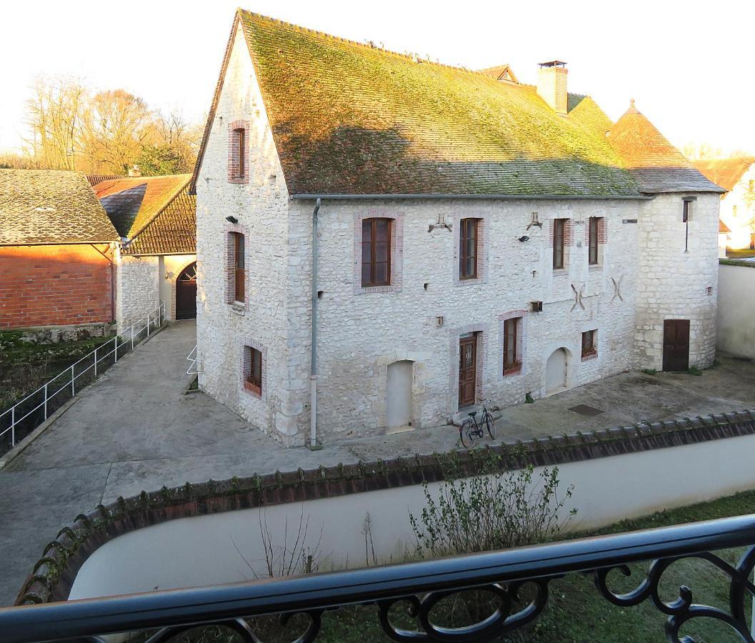 Hotel Le Dormeux Mehun-sur-Yevre Екстер'єр фото